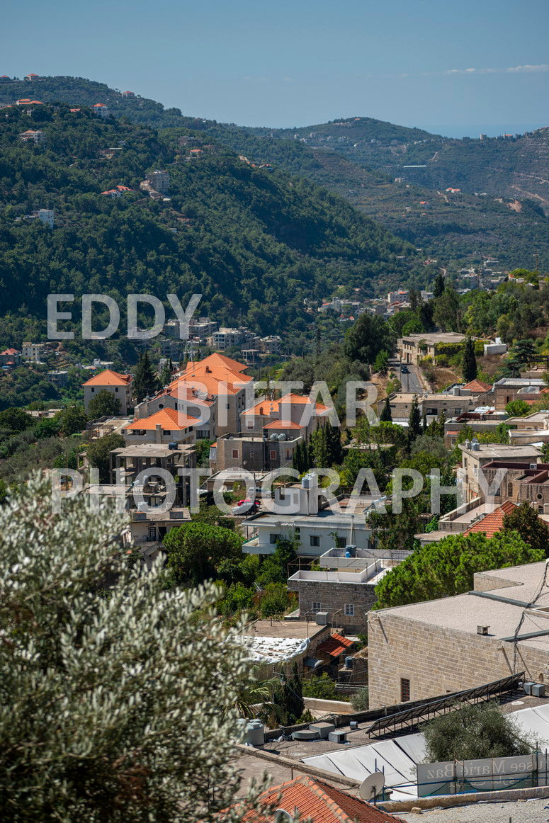 Photographing Deir El Qamar