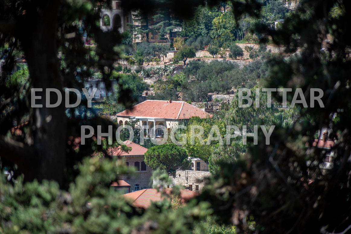 Photographing Deir El Qamar