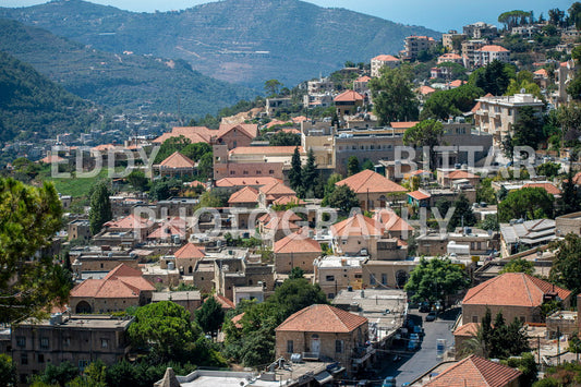 Photographing Deir El Qamar