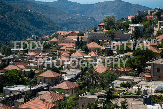 Photographing Deir El Qamar