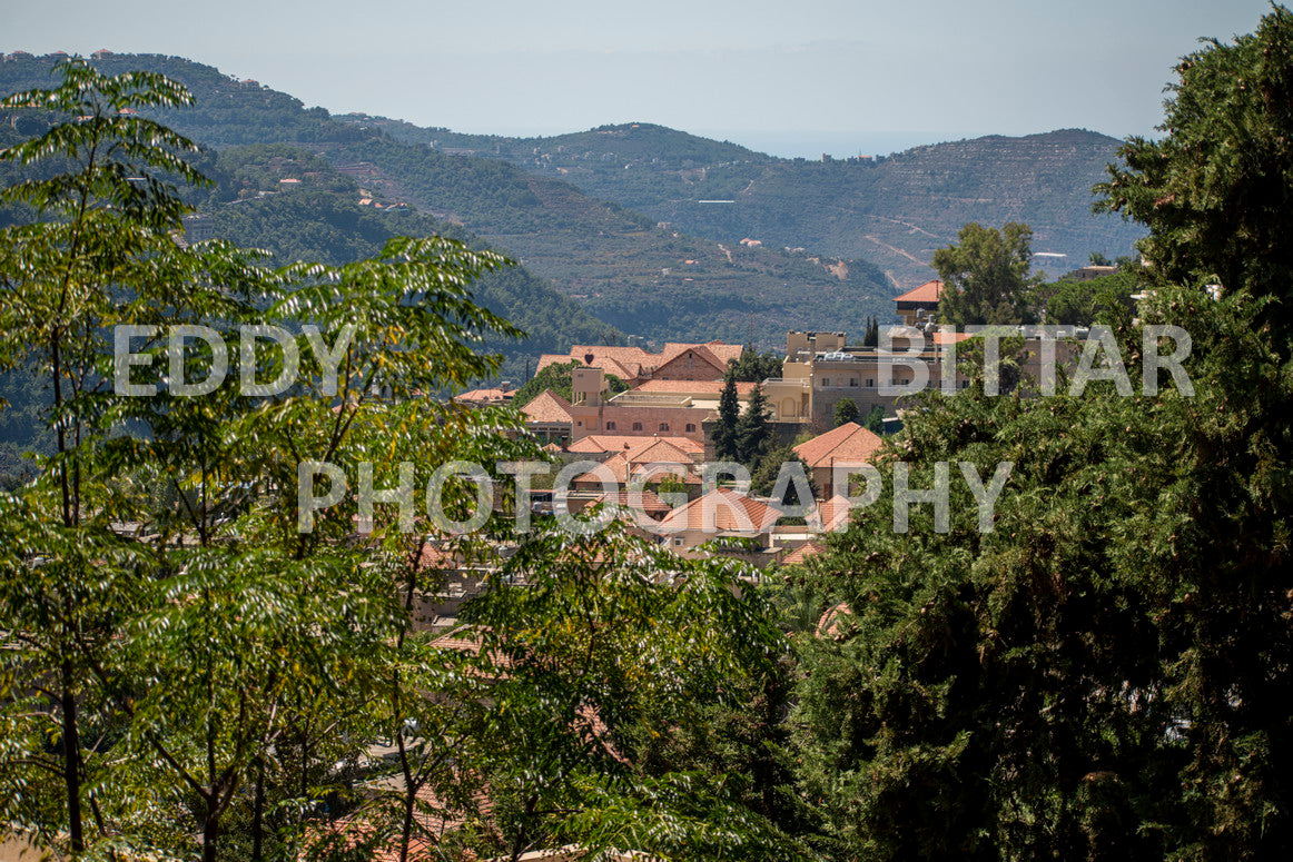 Photographing Deir El Qamar