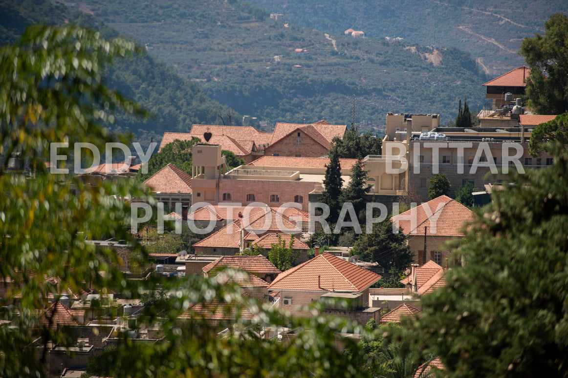 Photographing Deir El Qamar