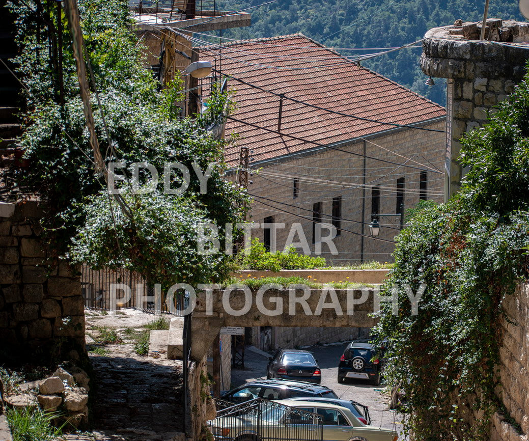 Photographing Deir El Qamar