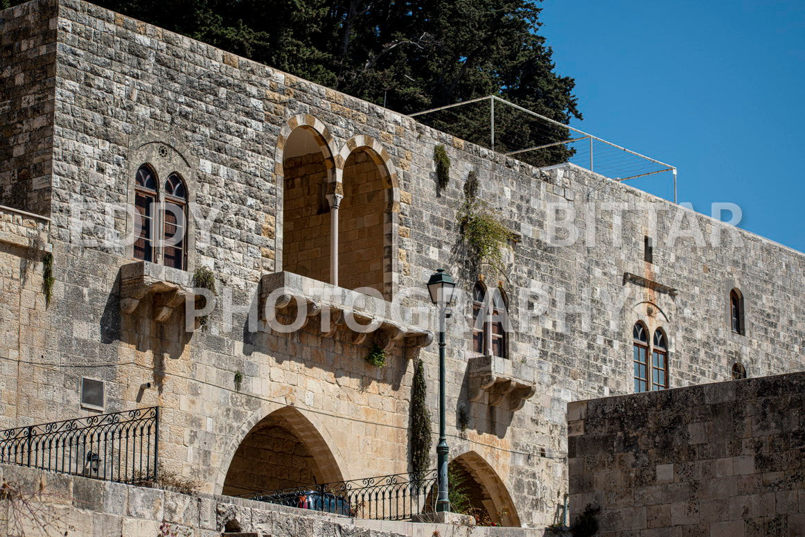 Photographing Deir El Qamar