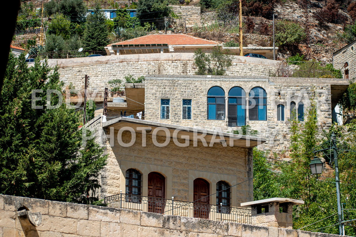 Photographing Deir El Qamar