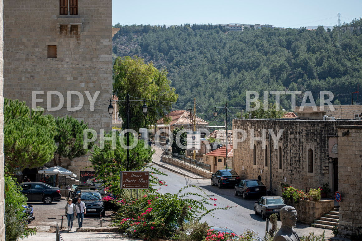 Photographing Deir El Qamar