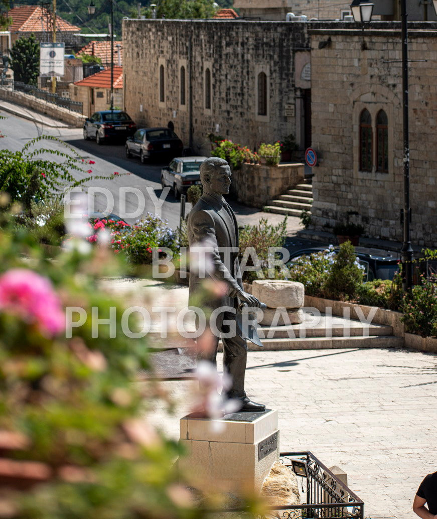 Photographing Deir El Qamar