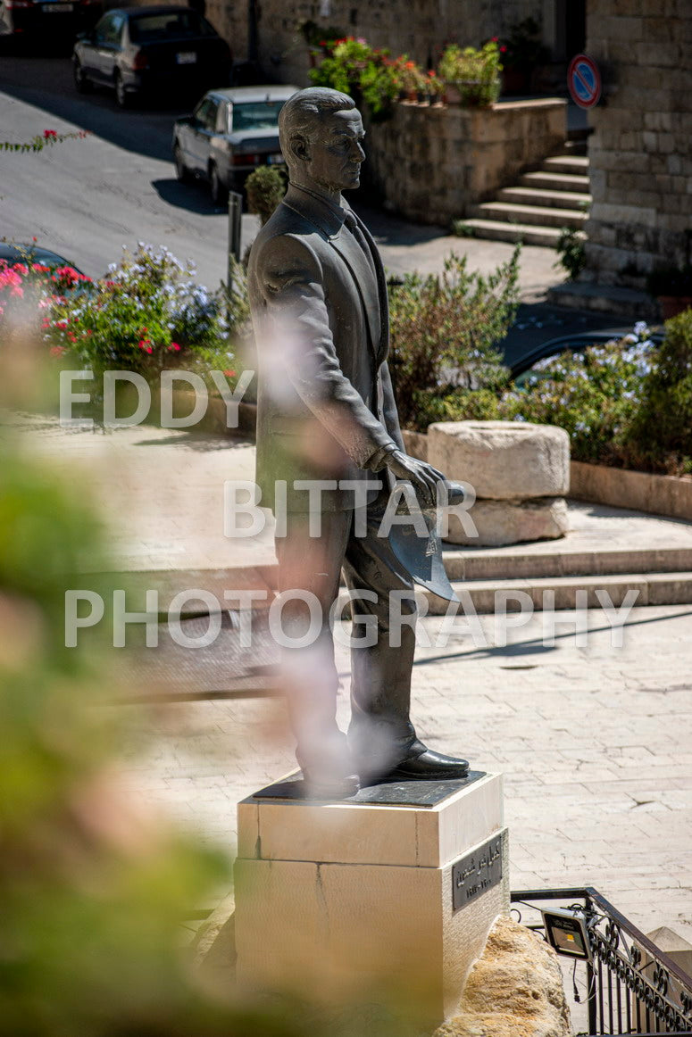 Photographing Deir El Qamar