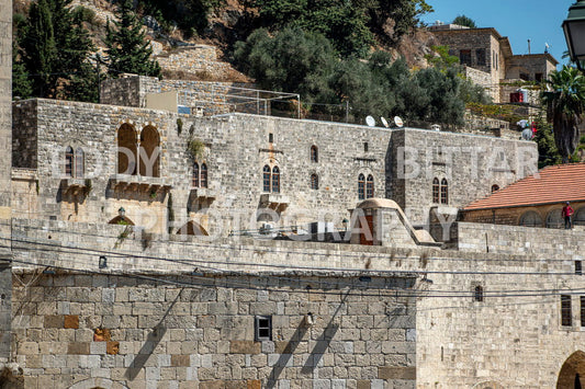 Photographing Deir El Qamar