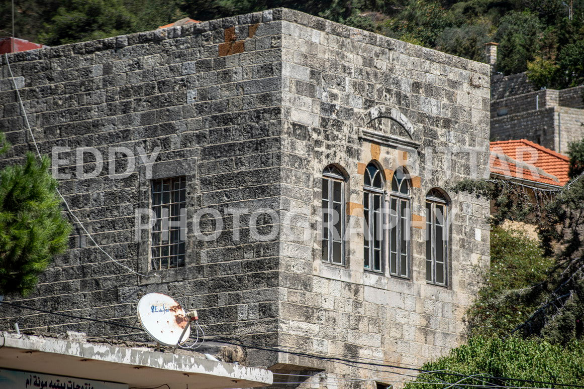 Photographing Deir El Qamar