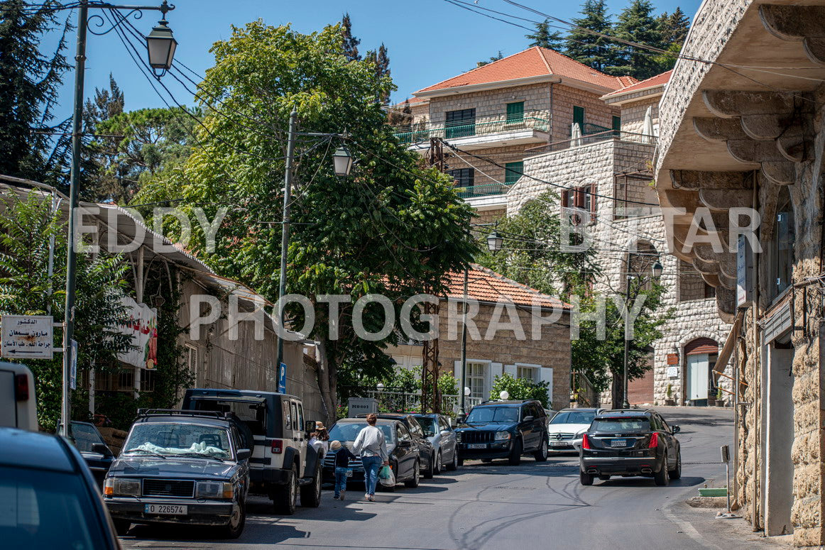 Photographing Deir El Qamar