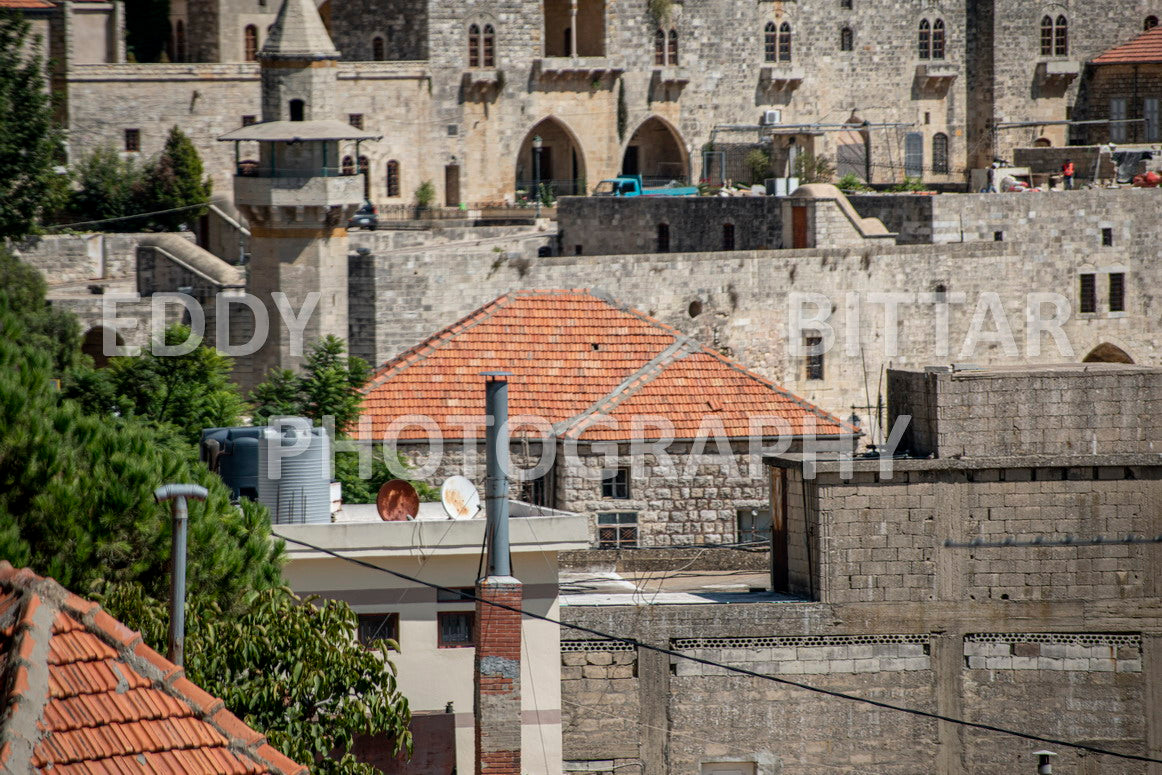 Photographing Deir El Qamar