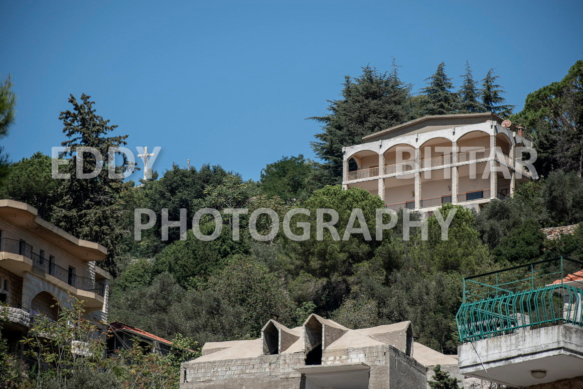 Photographing Deir El Qamar