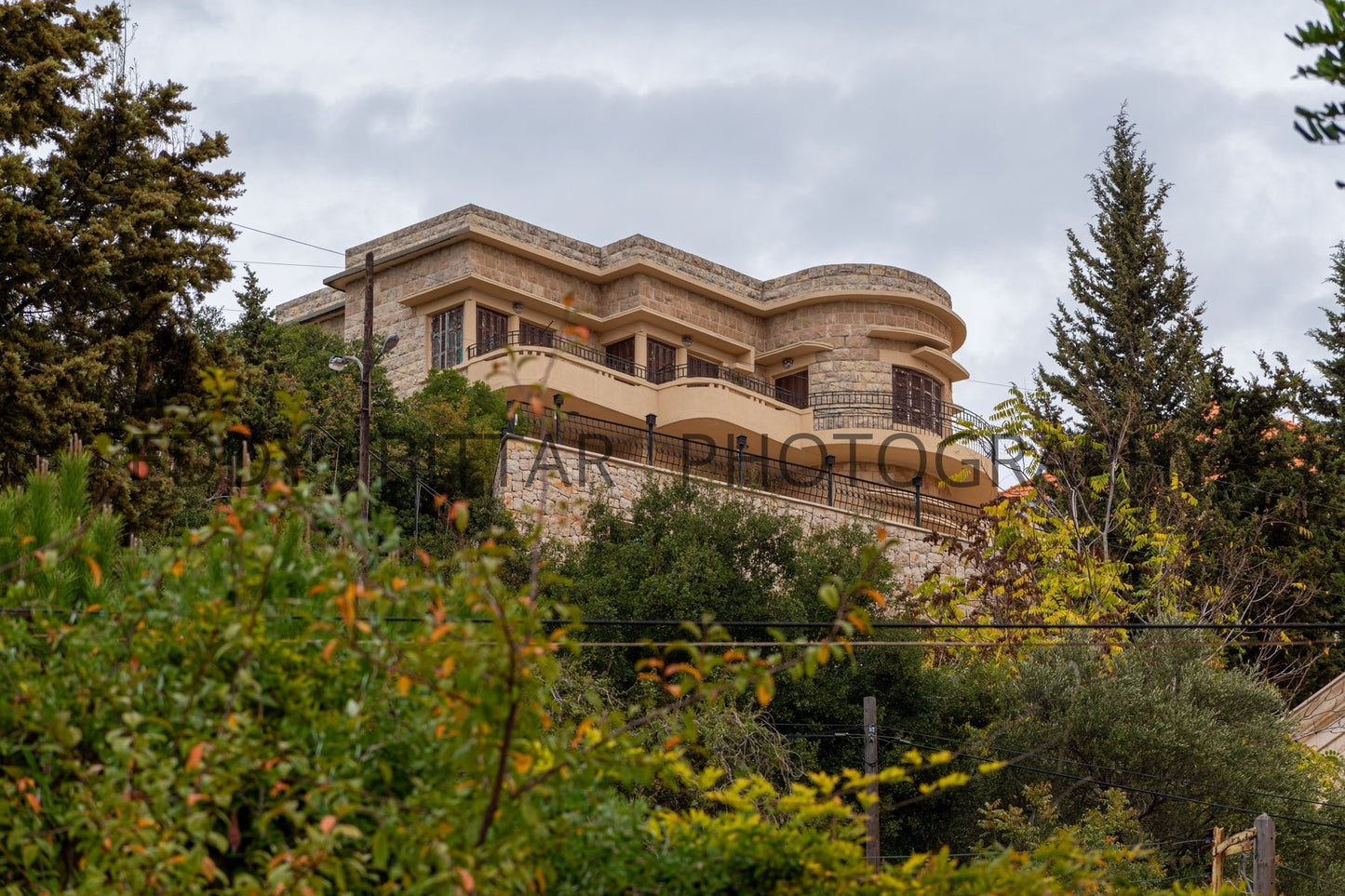 House and nature beauty