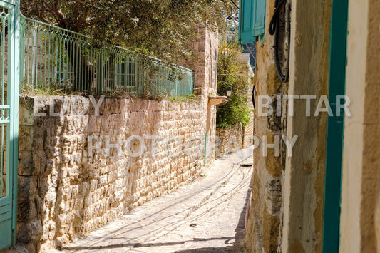 Walking the ancient Deir El Qamar Road