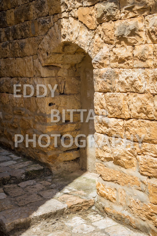 Walking the ancient Deir El Qamar Road