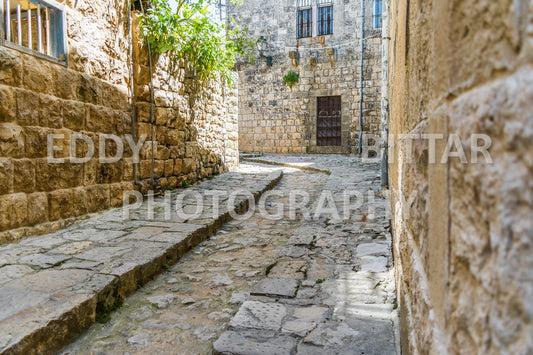 Walking the ancient Deir El Qamar Road