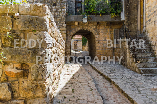 Walking the ancient Deir El Qamar Road