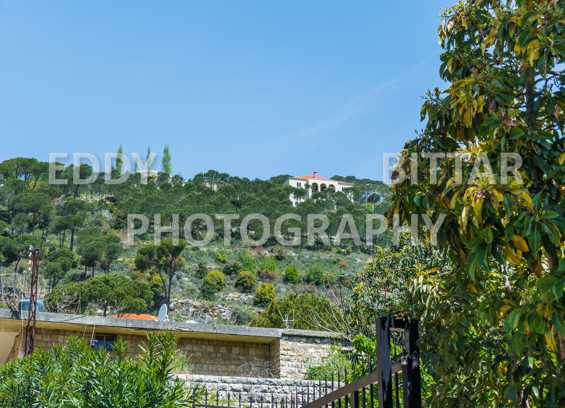 Walking the ancient Deir El Qamar Road