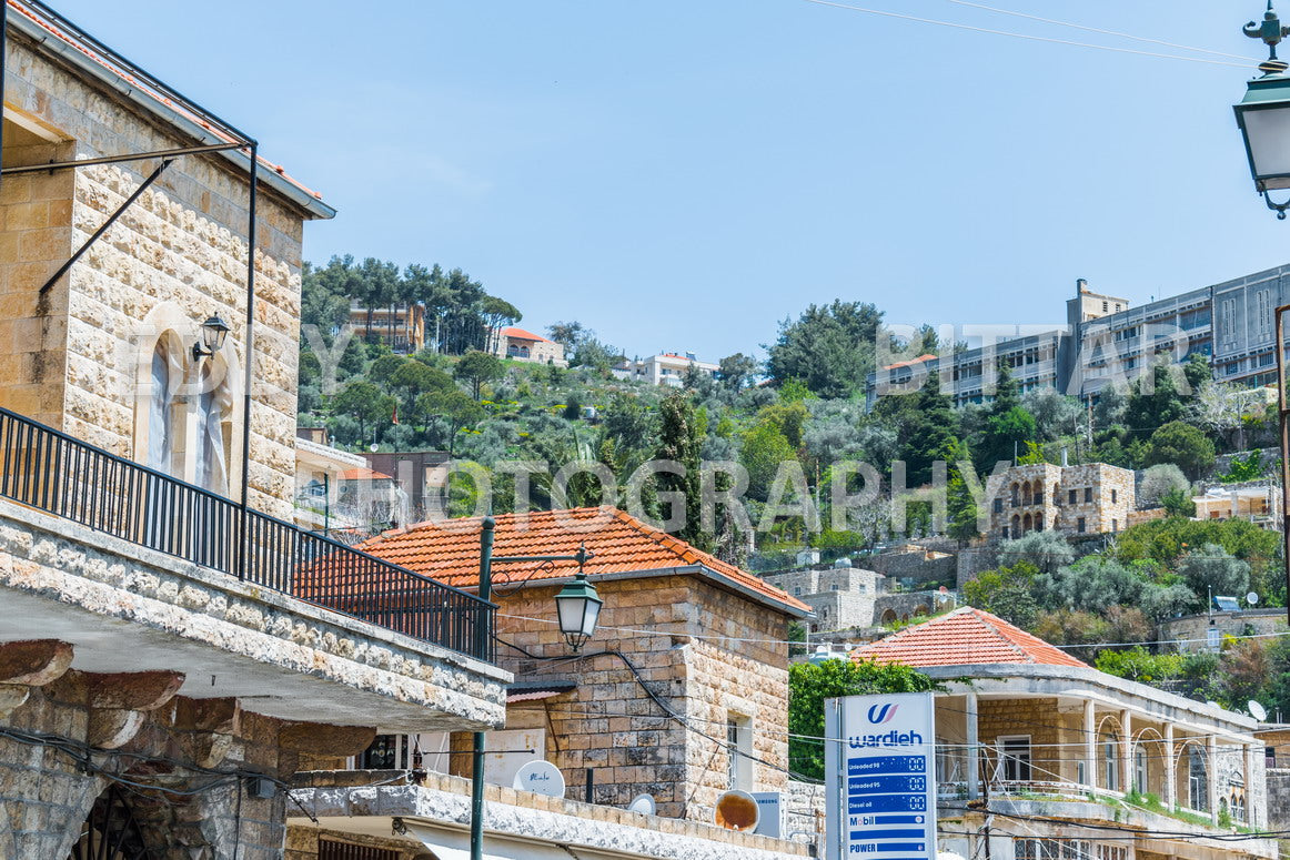 Walking the ancient Deir El Qamar Road