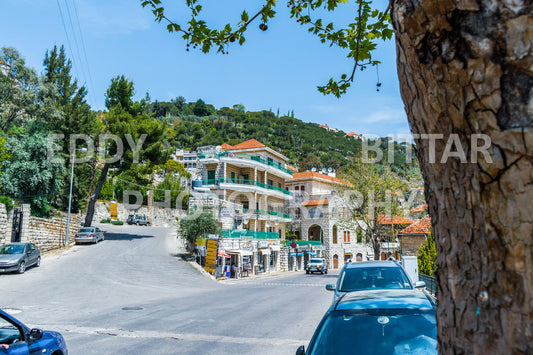 Walking the ancient Deir El Qamar Road